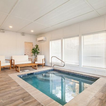 New Modern Cabin 1 Mi To Pkwy Pool Hot Tub Βίλα Pigeon Forge Εξωτερικό φωτογραφία